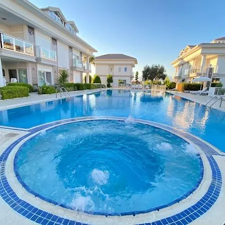 Golf Garden Evleri 홀리데이파크 베렉